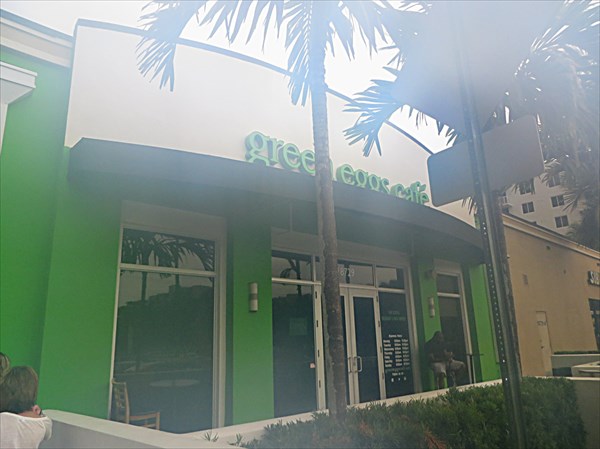 001-Green Eggs Cafe